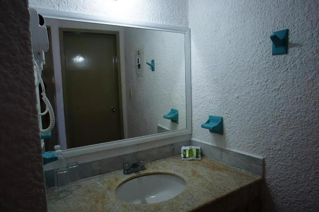 Aparthotel Arena Room Cancun